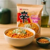Zupka Toomba Shin Ramyun, danie gotowe spicy ramen, Nongshim 137g