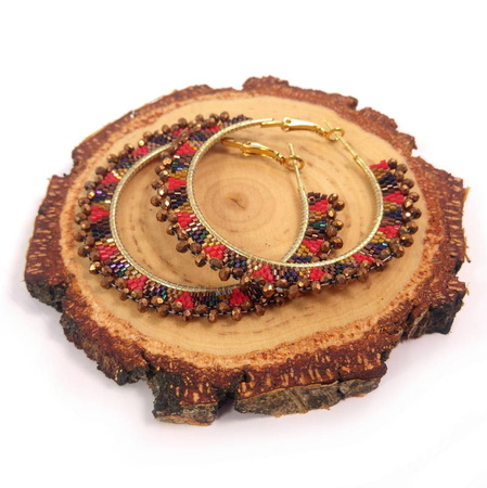 Kolczyki czerwone, zapinane (koraliki, kamyczki,złote zapięcie)