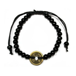 Bransoletka Feng - Shui czarna (talizman, drewniana)