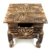 Drewniany stolik lotos (szafka nocna brązowa, Indonezja, rzeźbiona,38cm x 40cm) 