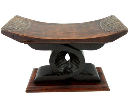 TABORET DREWNIANY Z GHANY (AFRYKA, STOŁEK, AFRYKAŃSKI)