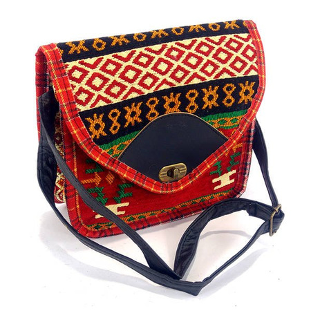 Torba turecka kilimowa listonoszka (czerwona azteckie wzory)
