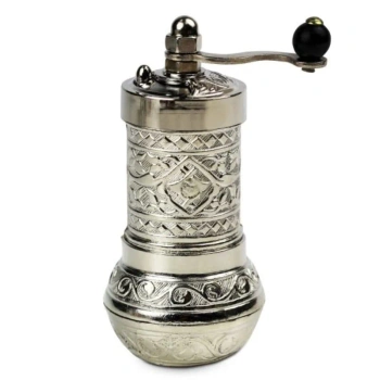 Młynek ręczny do przypraw i kawy w kolorze srebrnym, Turcja