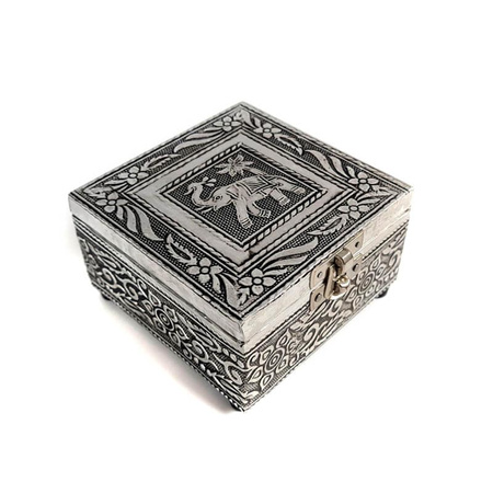 Kuferek, szkatułka metalowa, słoń srebrna, Indie 10 cm