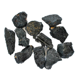 Turmalin kamień naturalny (minerał, surowy, 3-4 cm, 1 sztuka)